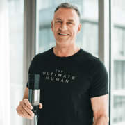 Gary Breka and his Echo Go+ Hydrogen Water Bottle