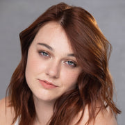 Locks in color and reduces fading for extended peak color life - EVOLVh SmartColor Protecting Conditioner